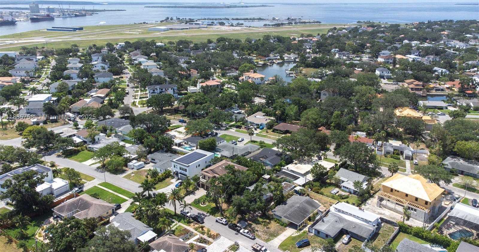 Small Image of 100 HURON AVE, Tampa Number 48