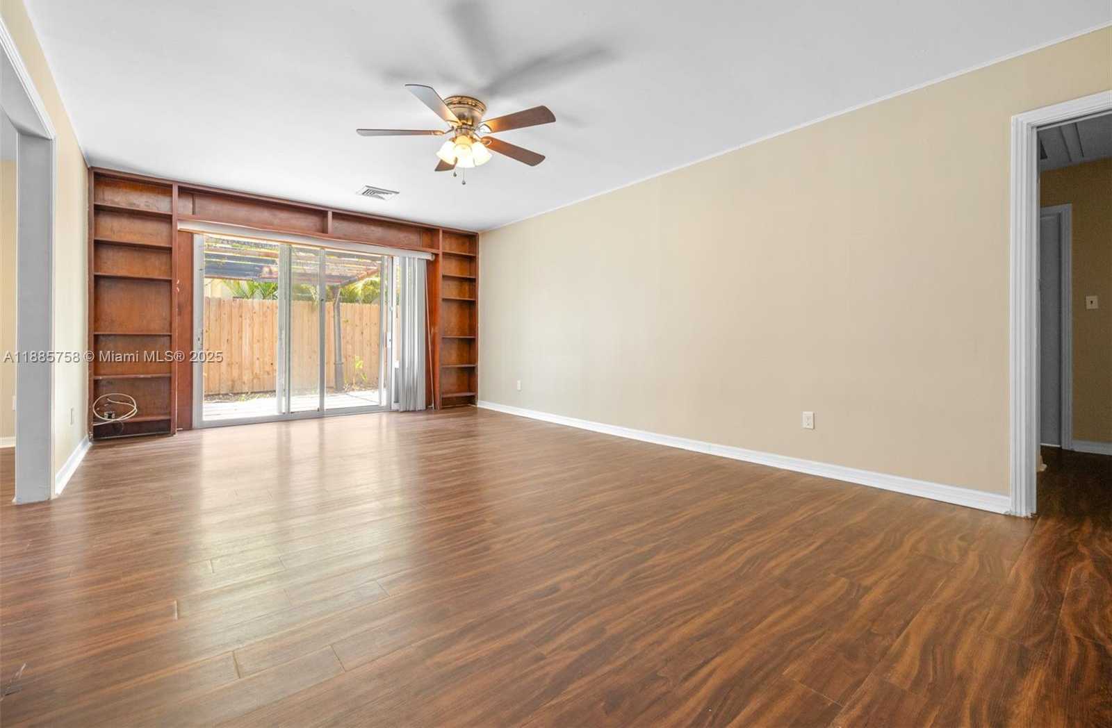 Small Image of 100 HURON AVE, Tampa Number 8