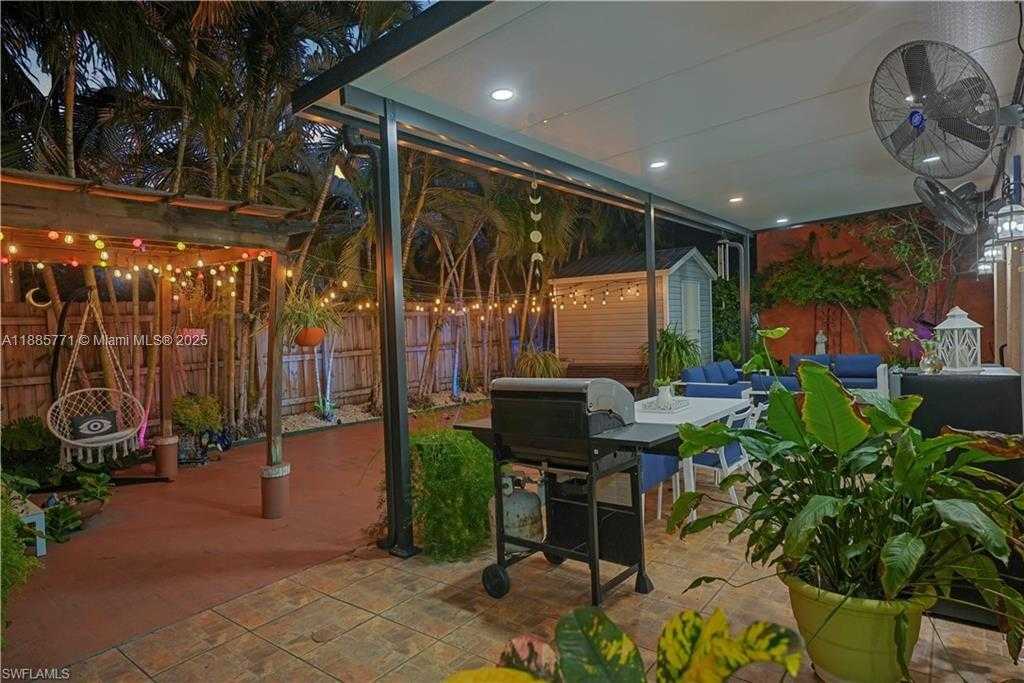 Small Image of 13021 NORTH WEST 11TH TER, Miami Number 26