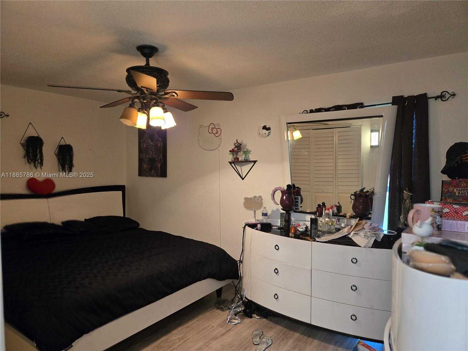 Small Image of 6129 ROYAL PALM BLVD, Margate Number 39
