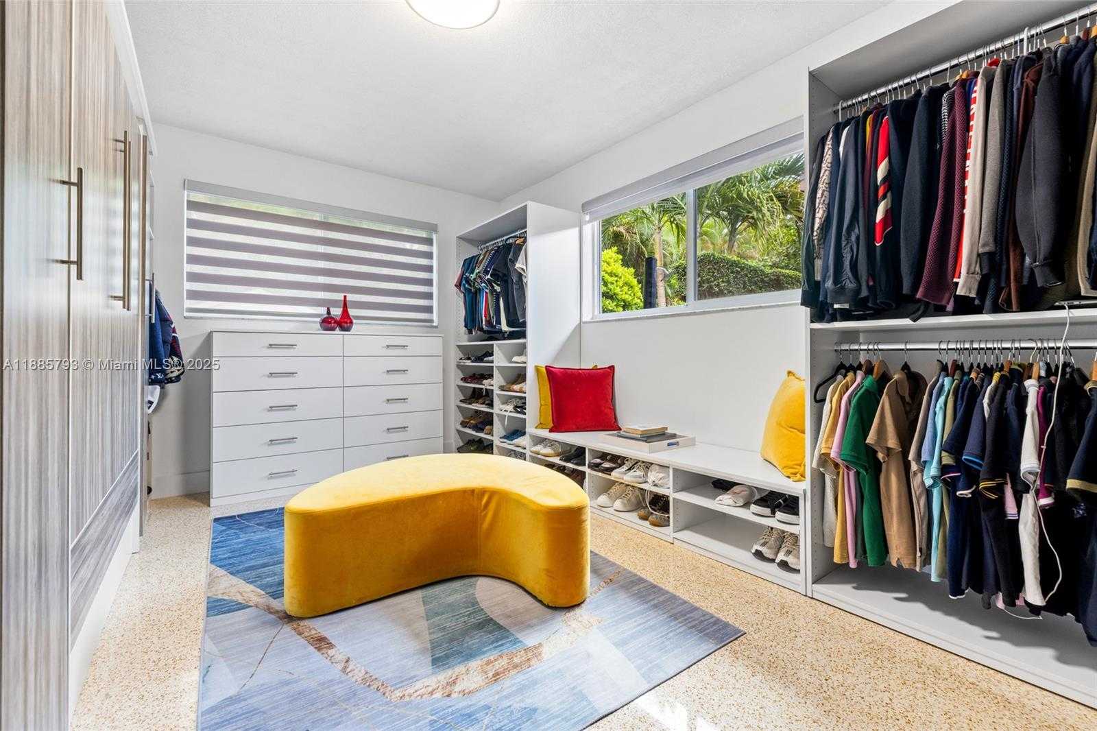 Small Image of 2121 RED RD, Coral Gables Number 13