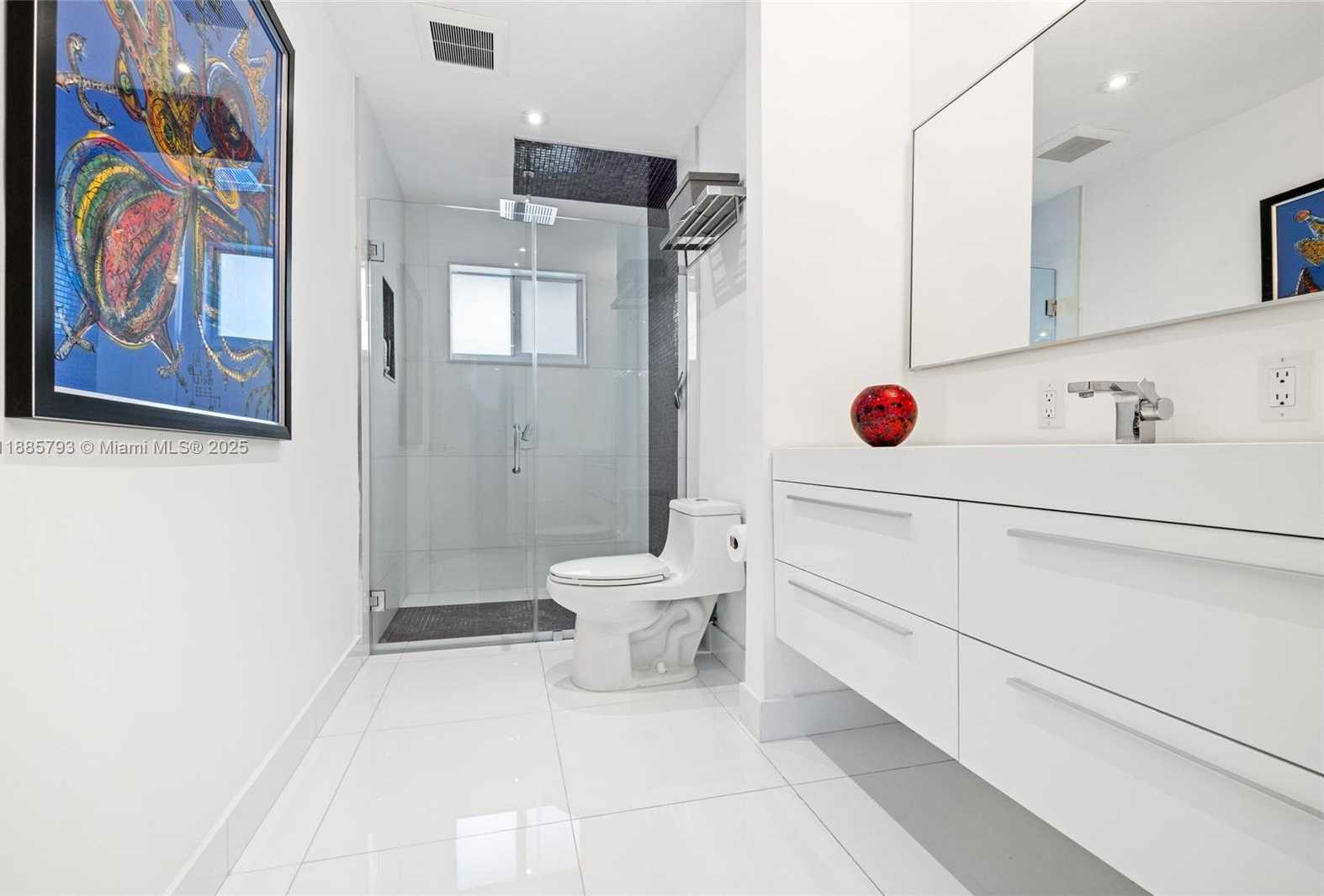 Small Image of 2121 RED RD, Coral Gables Number 20