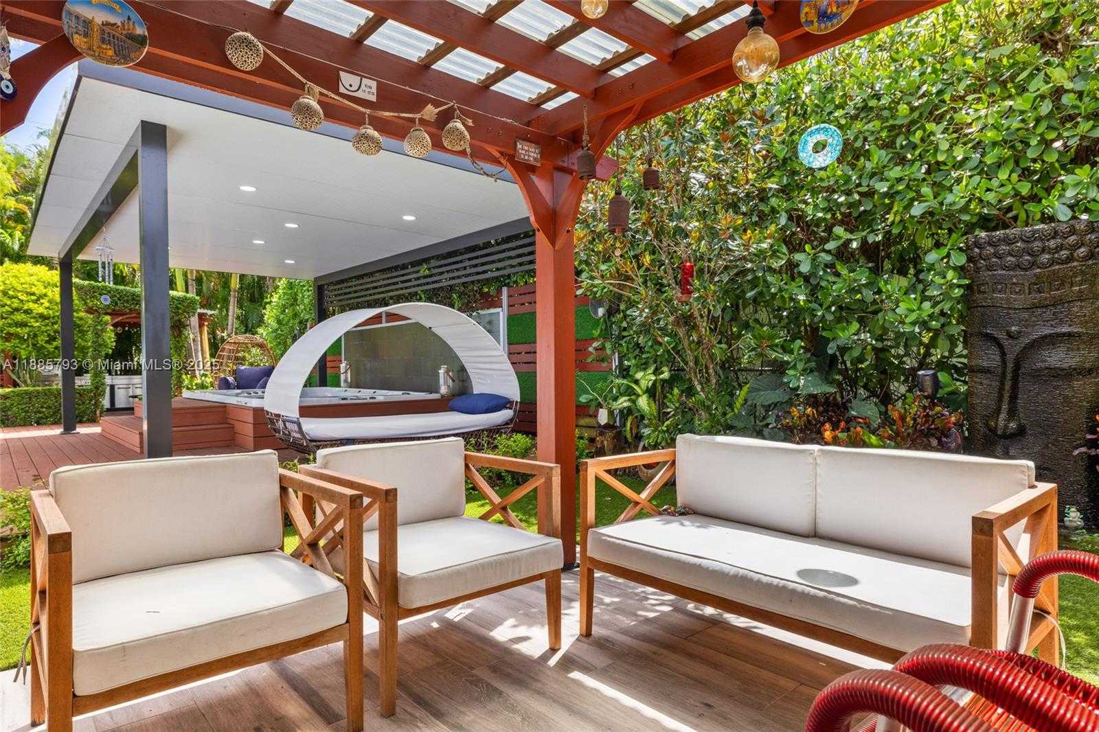 Small Image of 2121 RED RD, Coral Gables Number 32