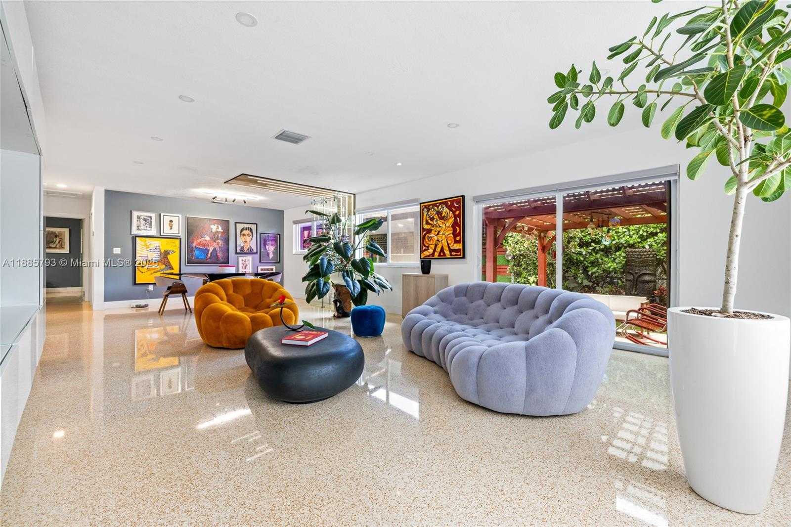 Small Image of 2121 RED RD, Coral Gables Number 5