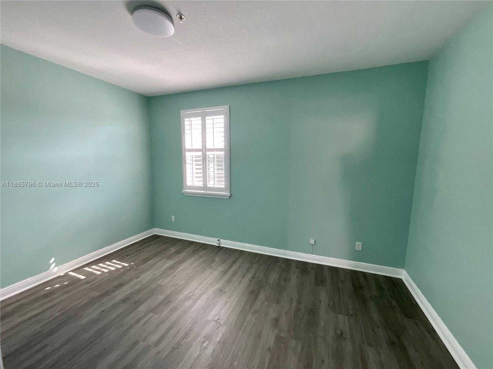 Small Image of 14620 SOUTH WEST 15TH ST, Pembroke Pines Number 37