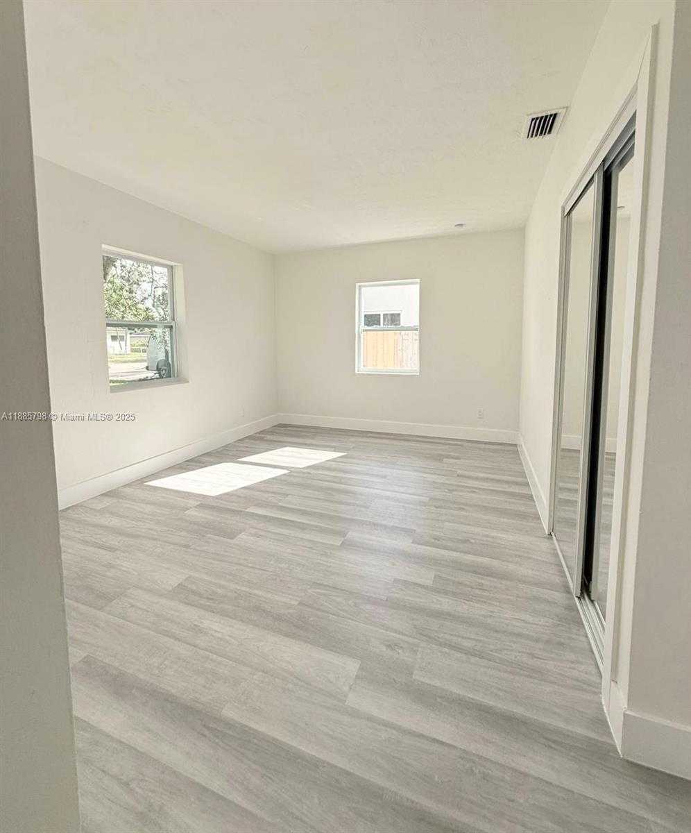 Small Image of 1000 NORTH WEST 13TH ST, Fort Lauderdale Number 10