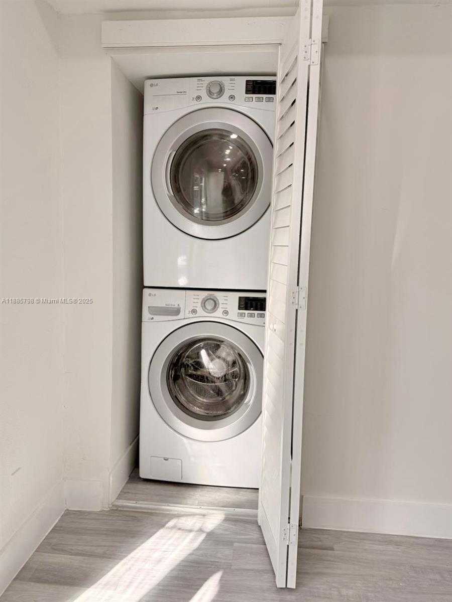 Small Image of 1000 NORTH WEST 13TH ST, Fort Lauderdale Number 13