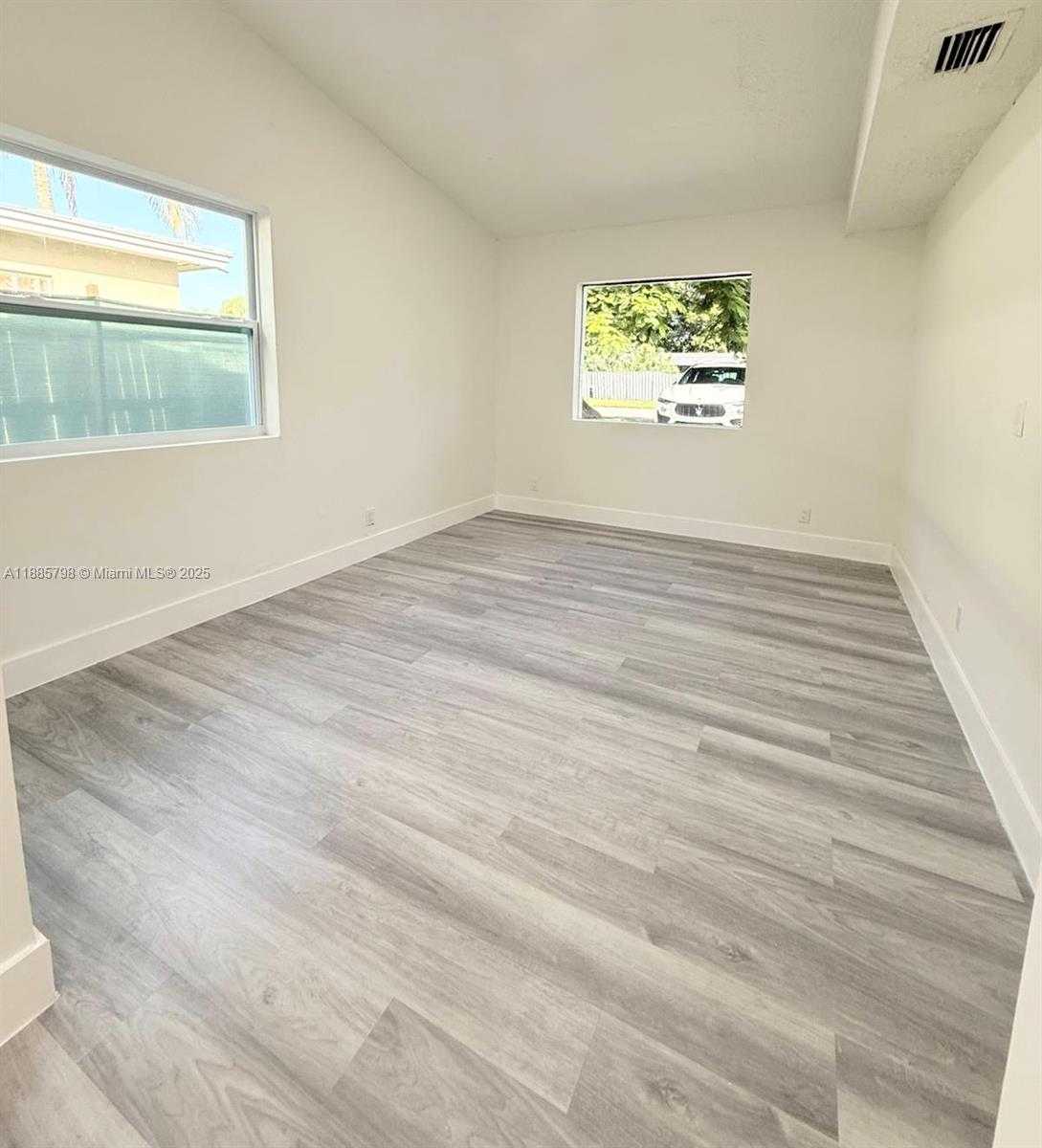 Small Image of 1000 NORTH WEST 13TH ST, Fort Lauderdale Number 14