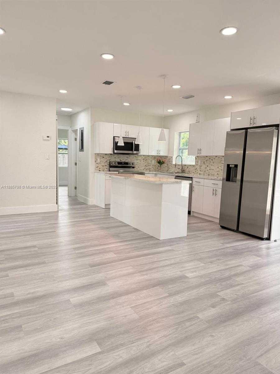 Small Image of 1000 NORTH WEST 13TH ST, Fort Lauderdale Number 18