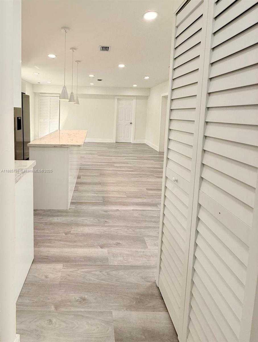 Small Image of 1000 NORTH WEST 13TH ST, Fort Lauderdale Number 6