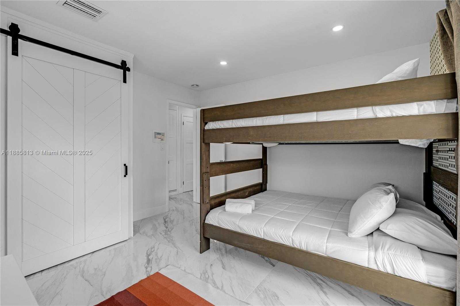 Small Image of 1730 NORTH EAST 9TH AVE, Fort Lauderdale Number 27