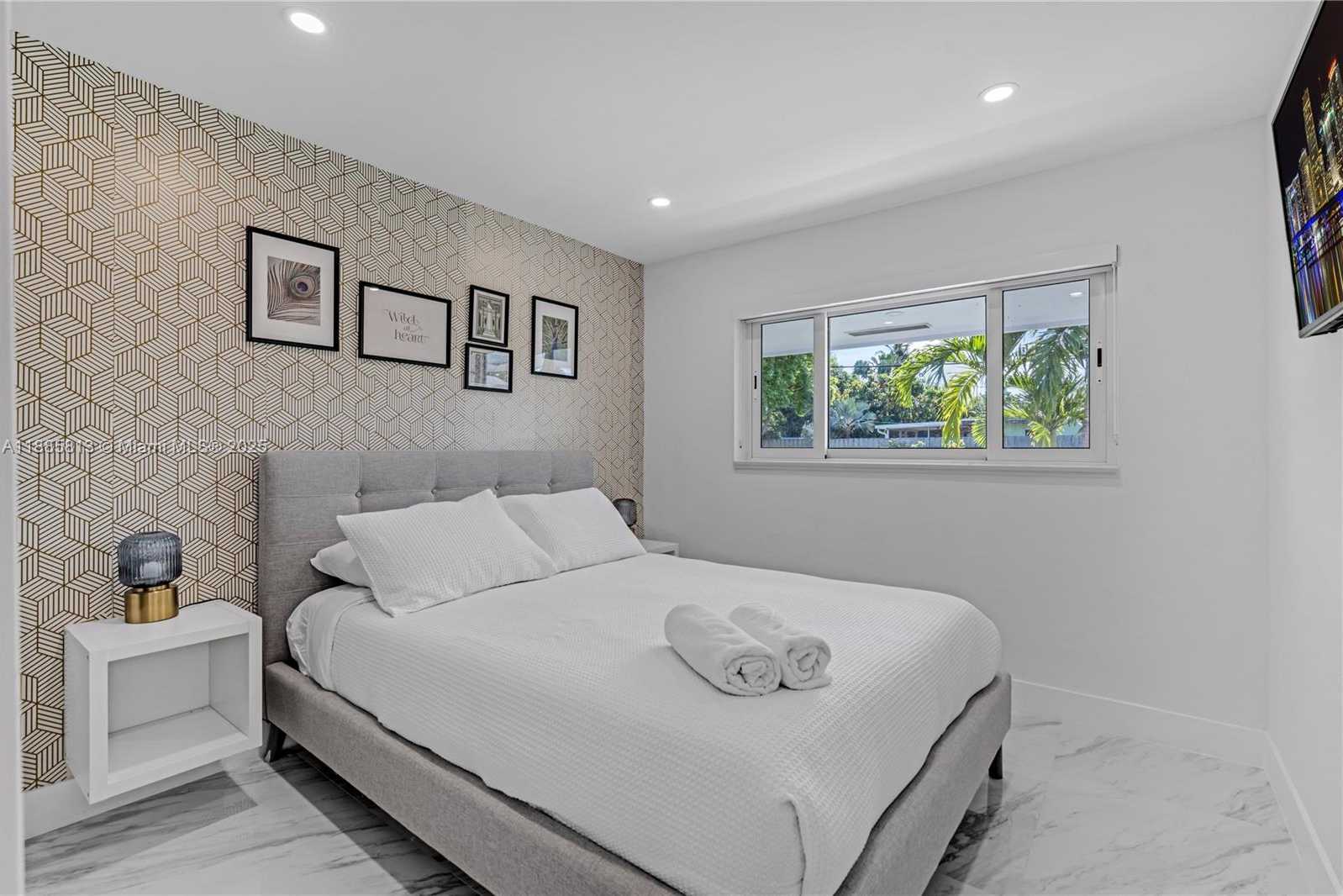 Small Image of 1730 NORTH EAST 9TH AVE, Fort Lauderdale Number 28