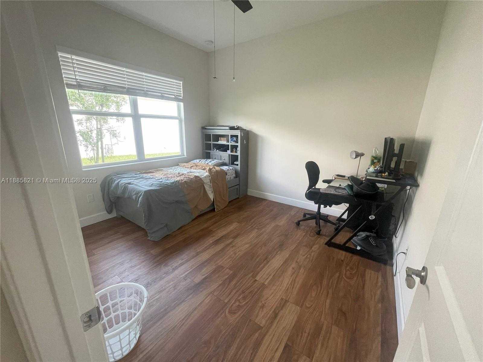 Small Image of 16053 RAIN LILLY WAY, Westlake Number 22