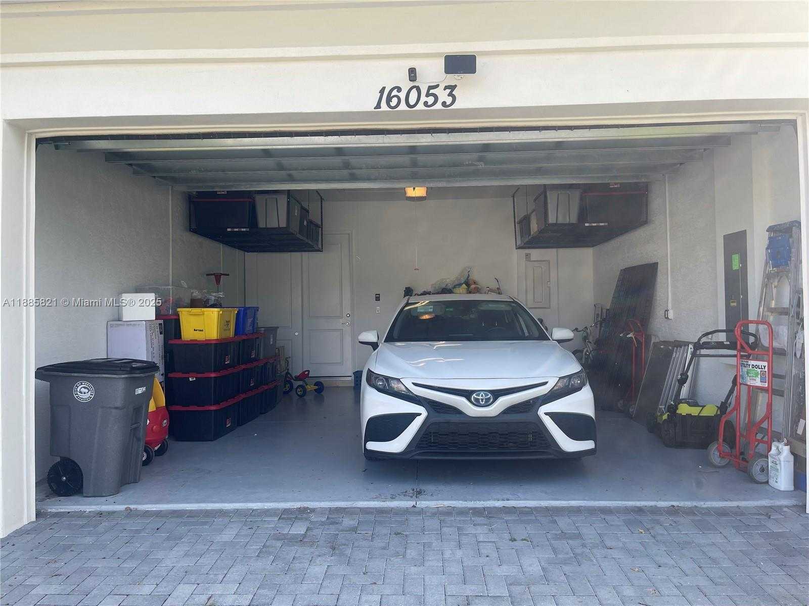 Small Image of 16053 RAIN LILLY WAY, Westlake Number 4