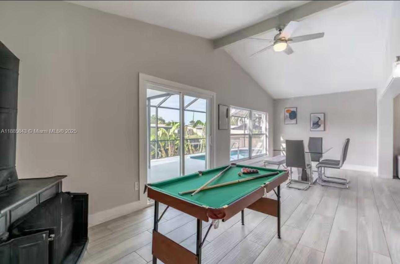 Small Image of 4311 S ATLANTIC CIR, Cape Coral Number 14