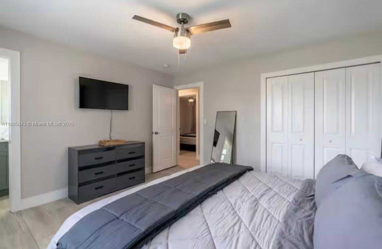 Small Image of 4311 S ATLANTIC CIR, Cape Coral Number 23