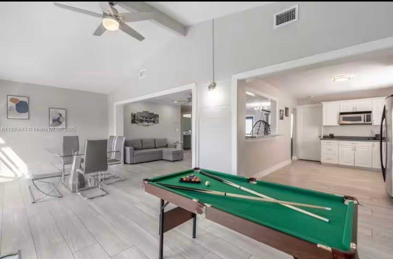 Small Image of 4311 S ATLANTIC CIR, Cape Coral Number 9