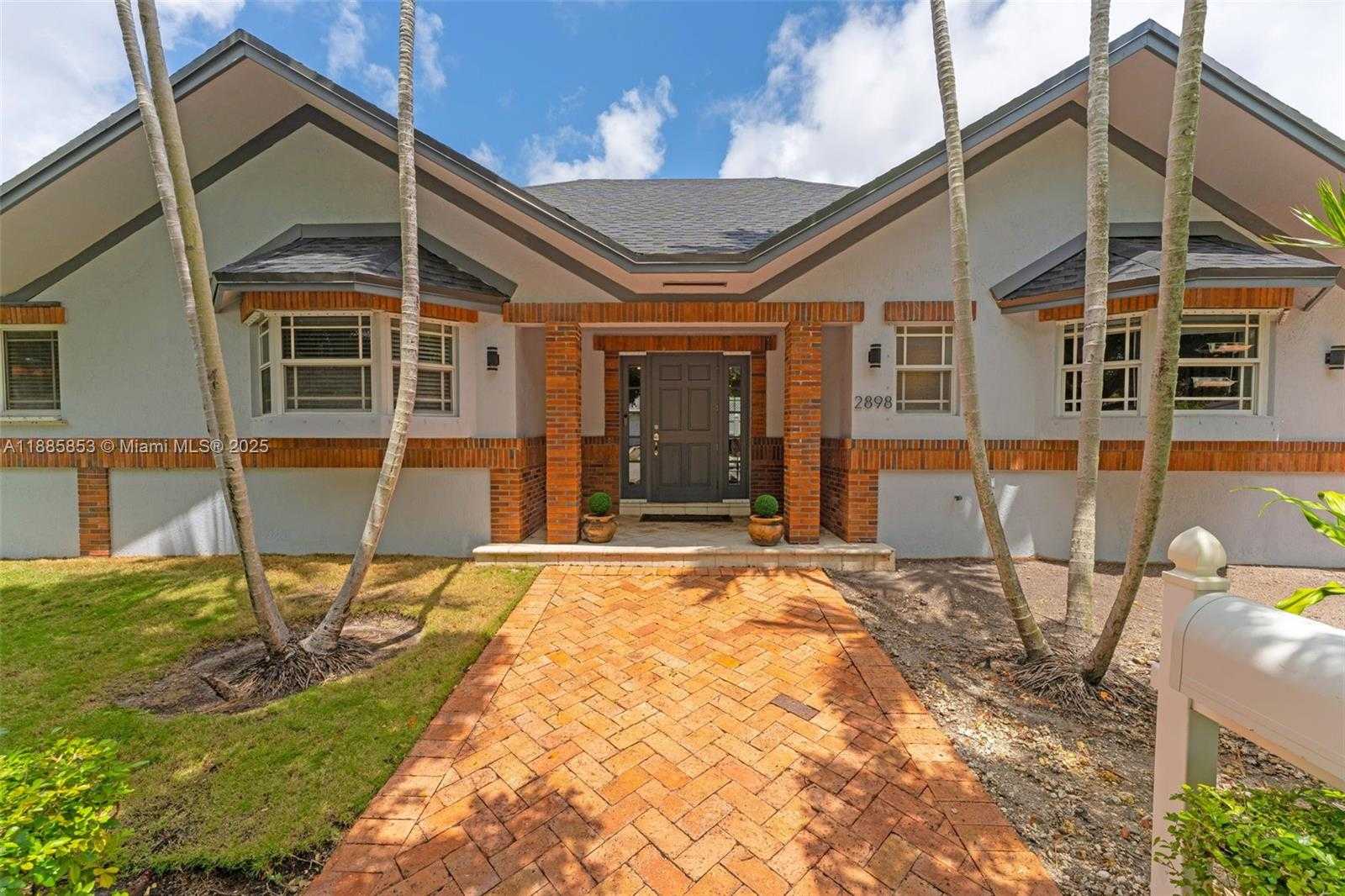Small Image of Miami Number 3