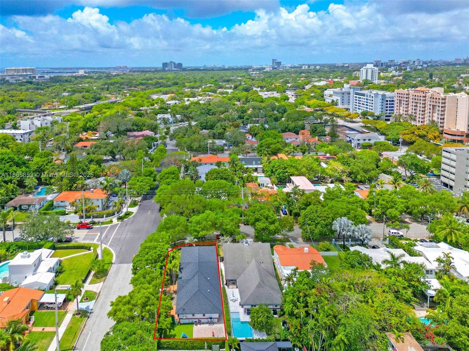 Small Image of Miami Number 40