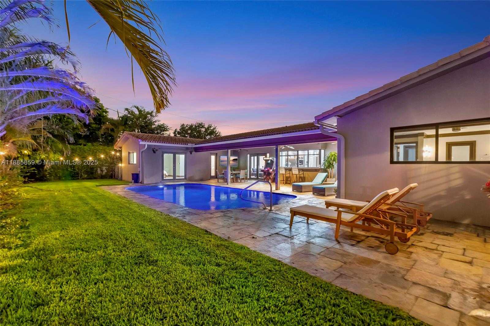 Small Image of 4004 NORTH EAST 21 AVE, Fort Lauderdale Number 31