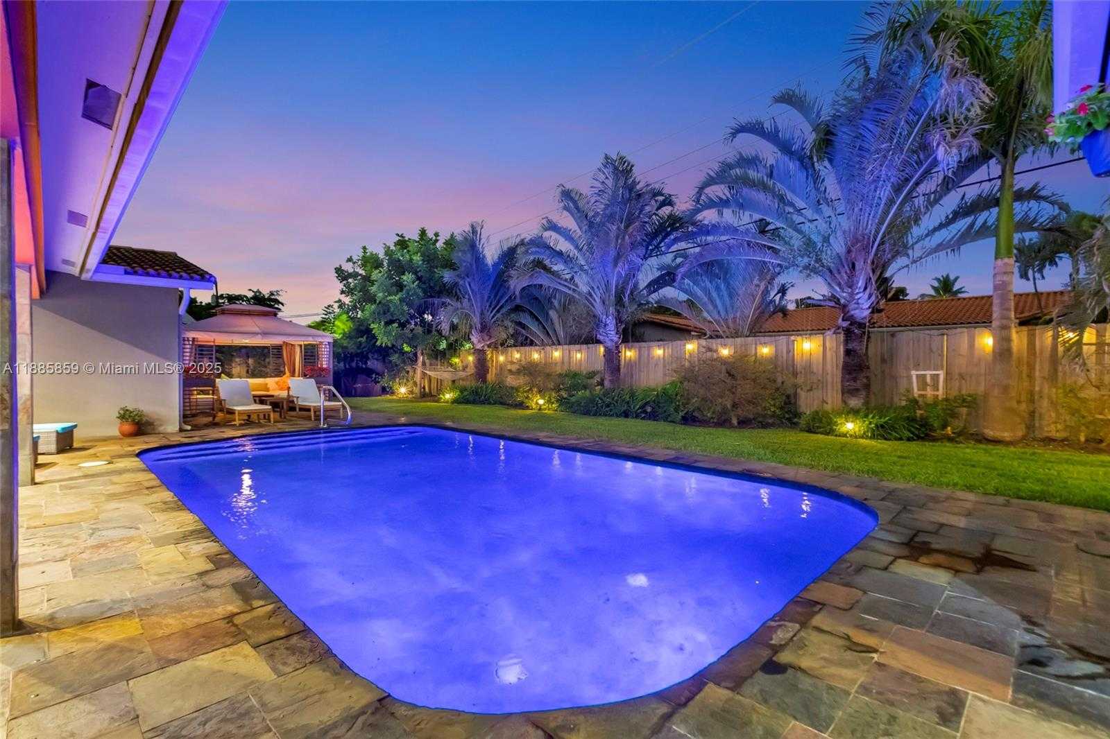 Small Image of 4004 NORTH EAST 21 AVE, Fort Lauderdale Number 33