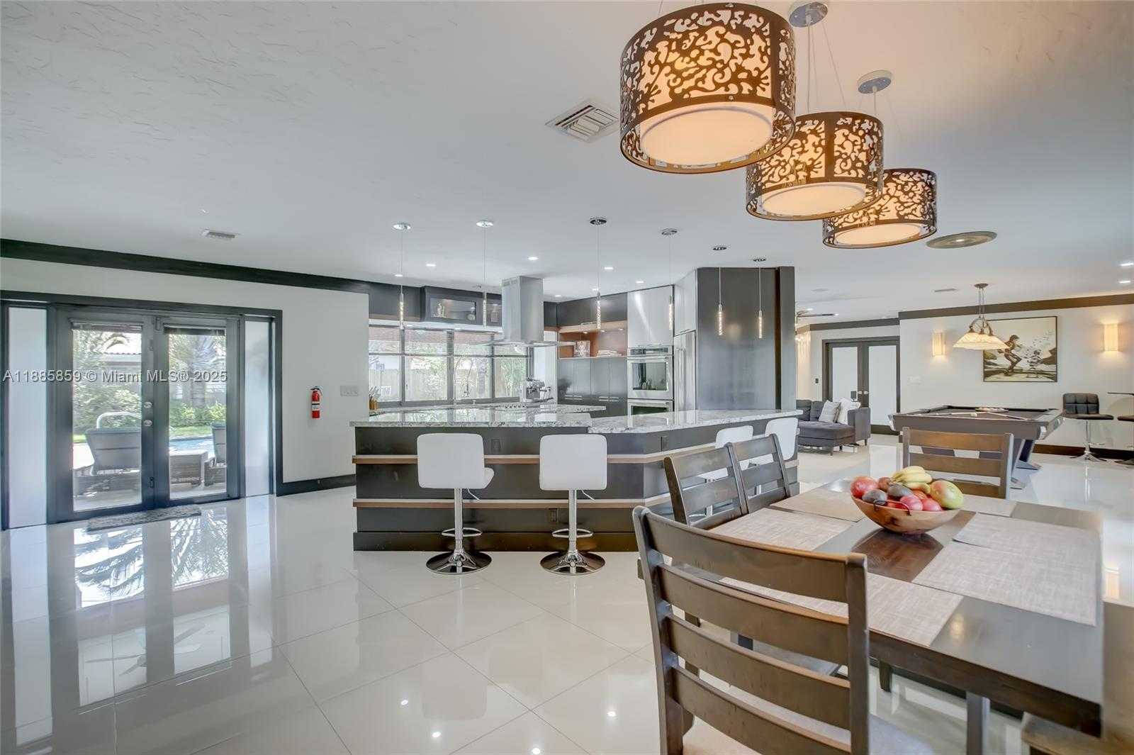Small Image of 4004 NORTH EAST 21 AVE, Fort Lauderdale Number 9