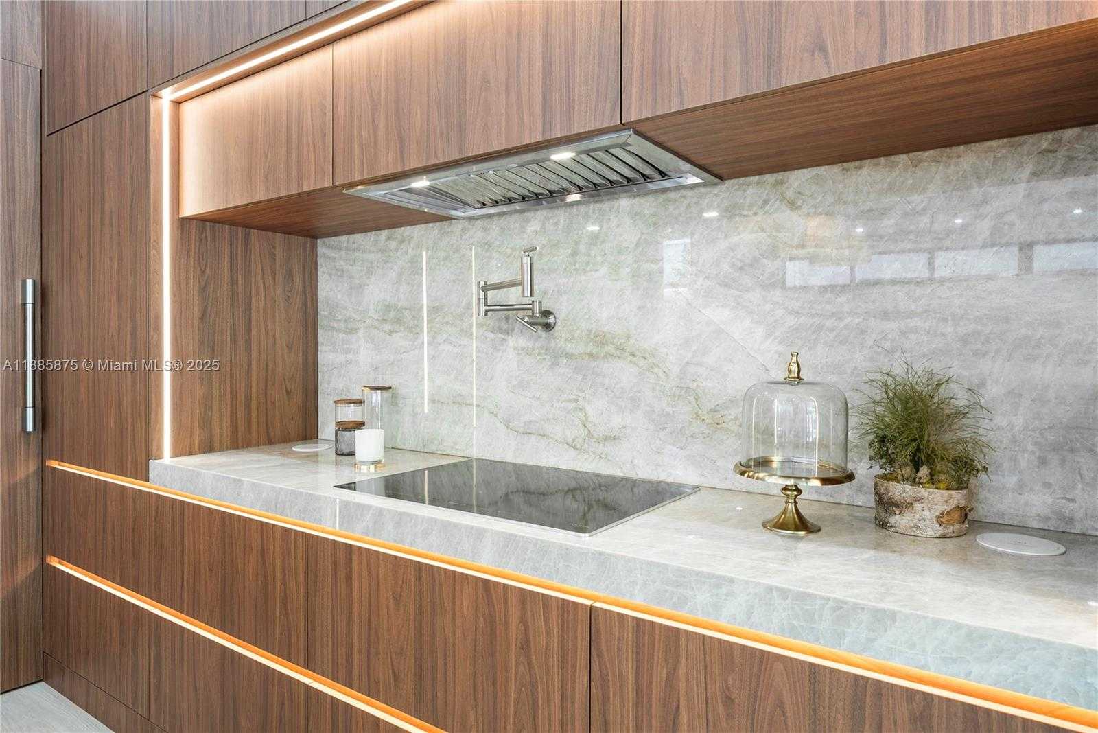 Small Image of 260 NORTH WEST 47TH ST, Miami Number 17