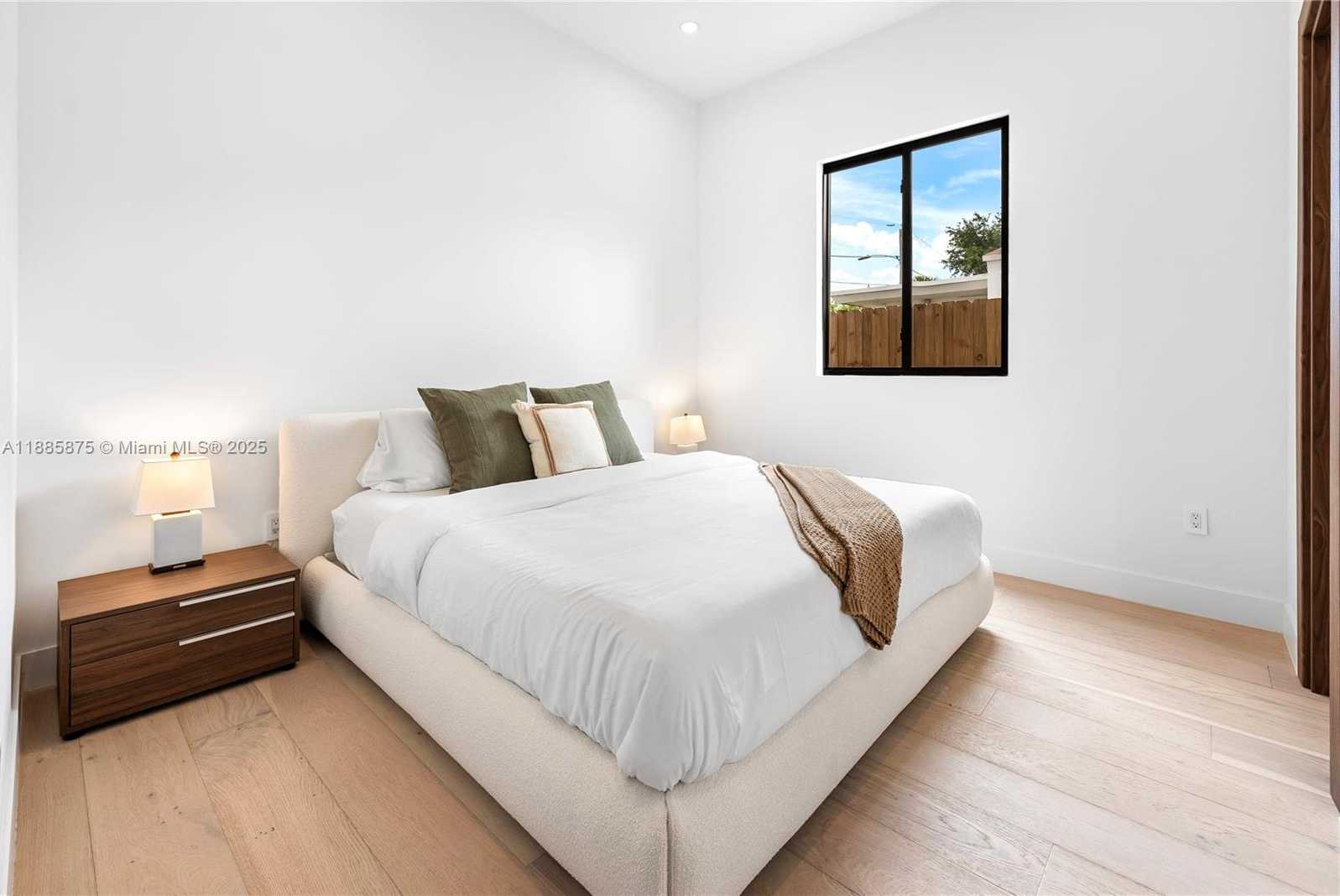 Small Image of 260 NORTH WEST 47TH ST, Miami Number 24