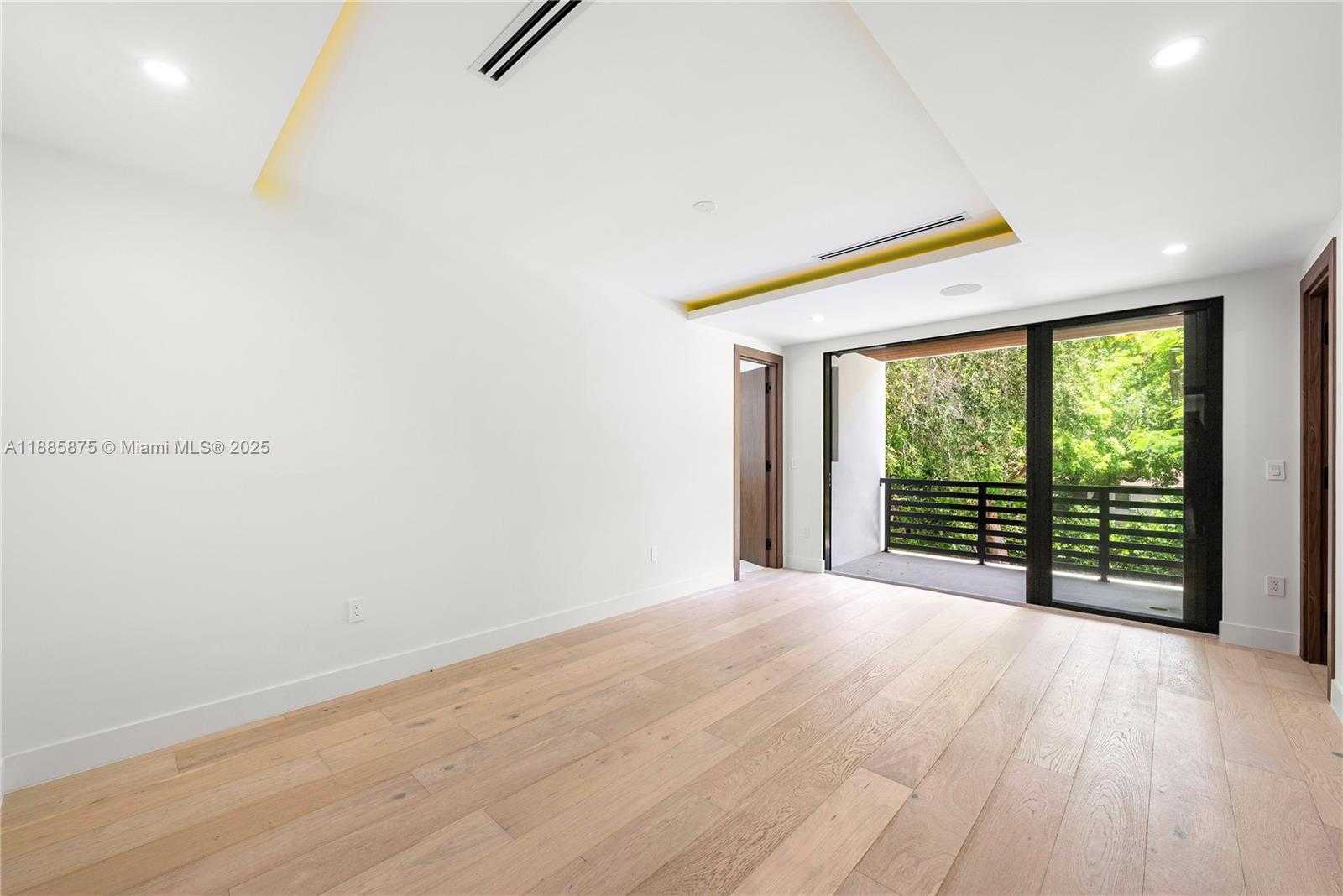 Small Image of 260 NORTH WEST 47TH ST, Miami Number 30