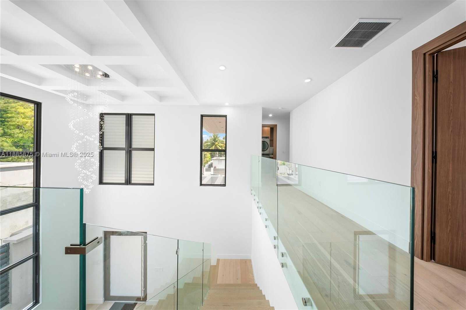 Small Image of 260 NORTH WEST 47TH ST, Miami Number 45