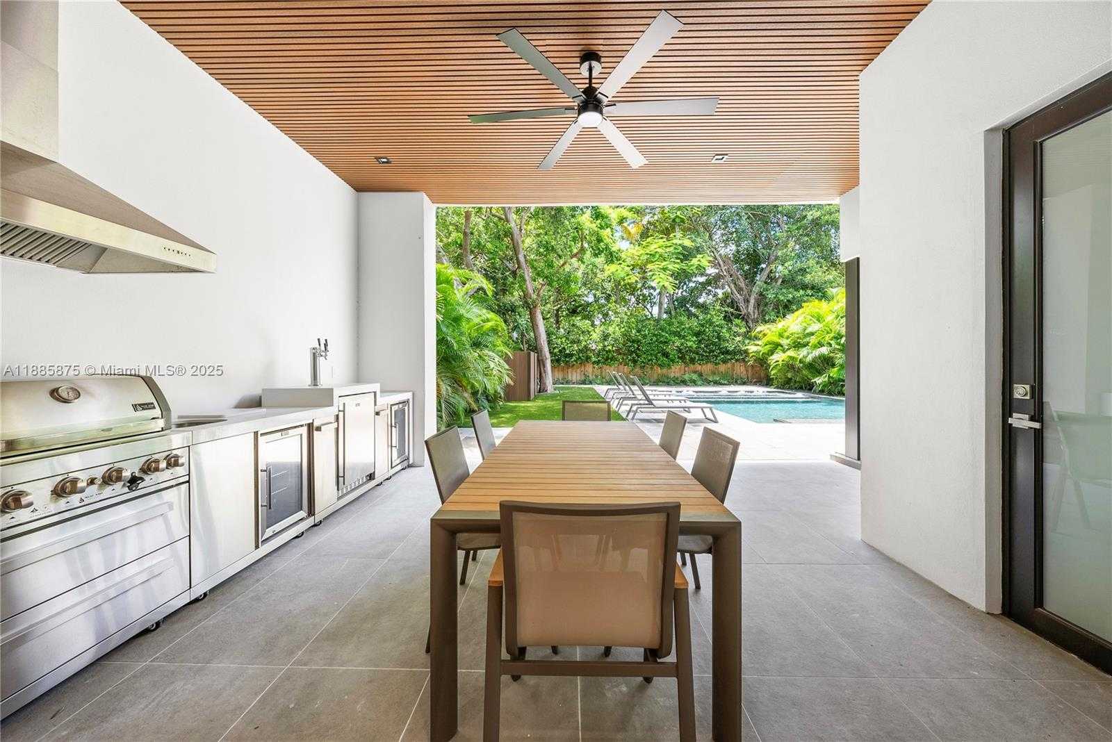 Small Image of 260 NORTH WEST 47TH ST, Miami Number 58