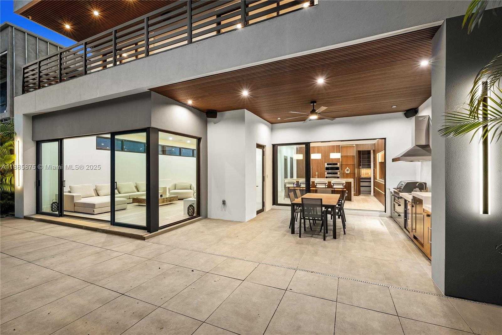 Small Image of 260 NORTH WEST 47TH ST, Miami Number 64
