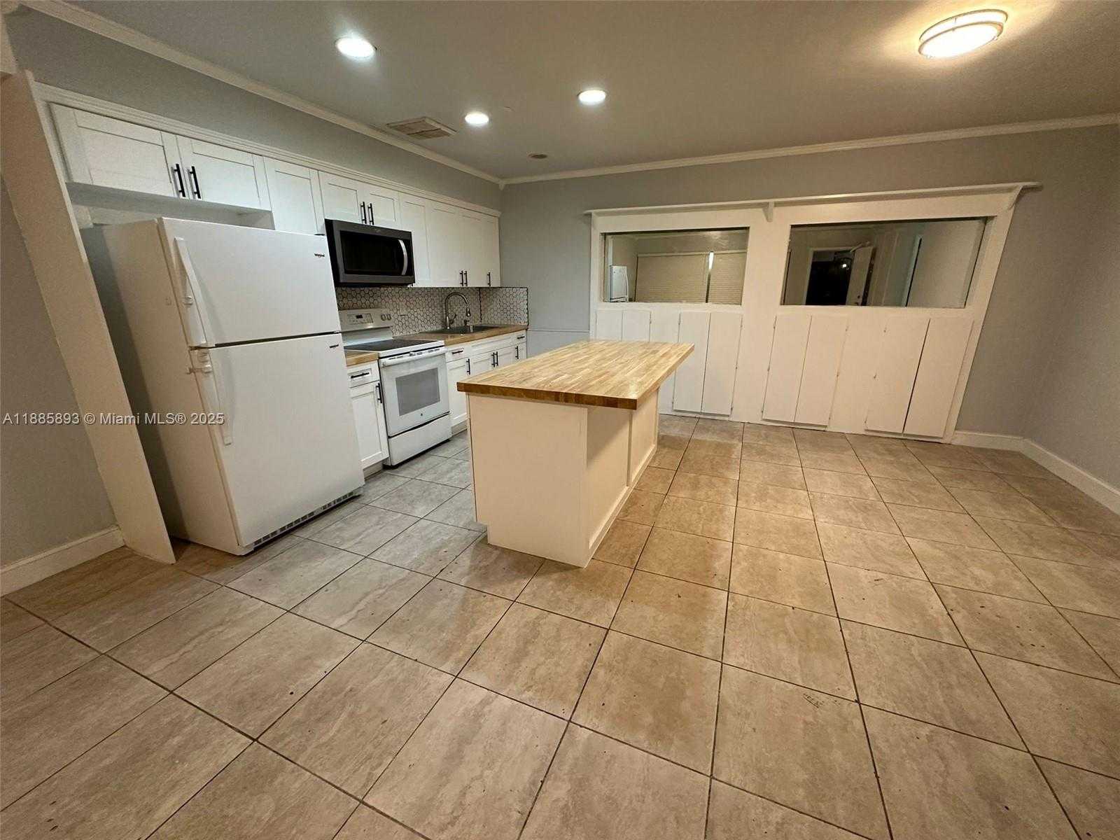 Small Image of 165 NORTH WEST 192ND ST, Miami Gardens Number 10