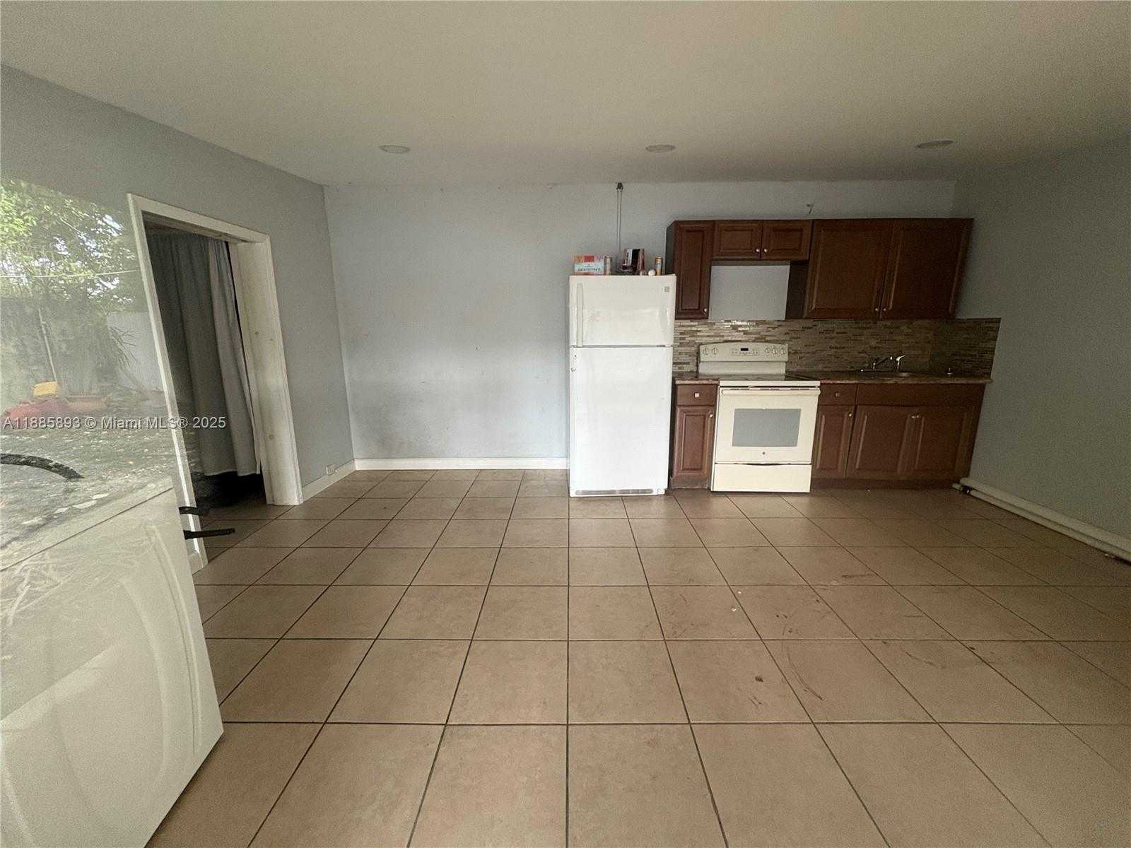 Small Image of 165 NORTH WEST 192ND ST, Miami Gardens Number 19