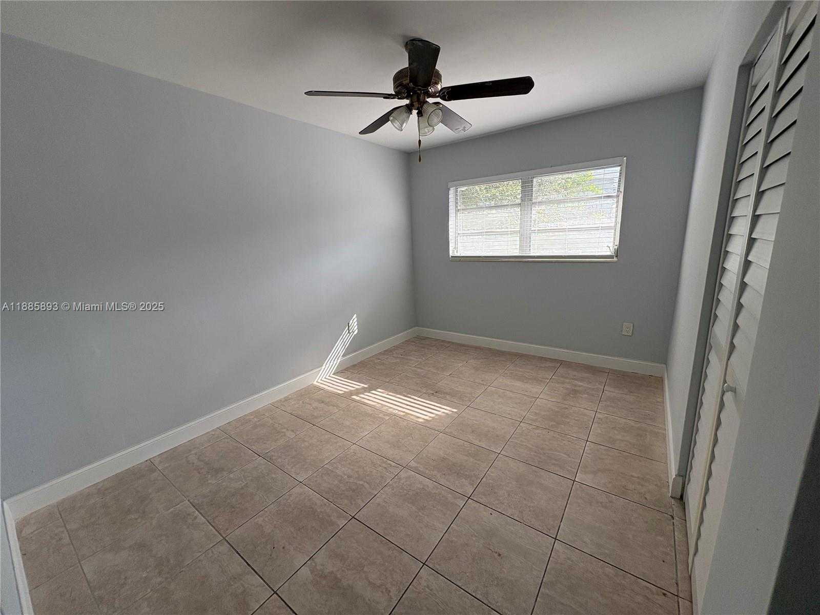 Small Image of 165 NORTH WEST 192ND ST, Miami Gardens Number 6