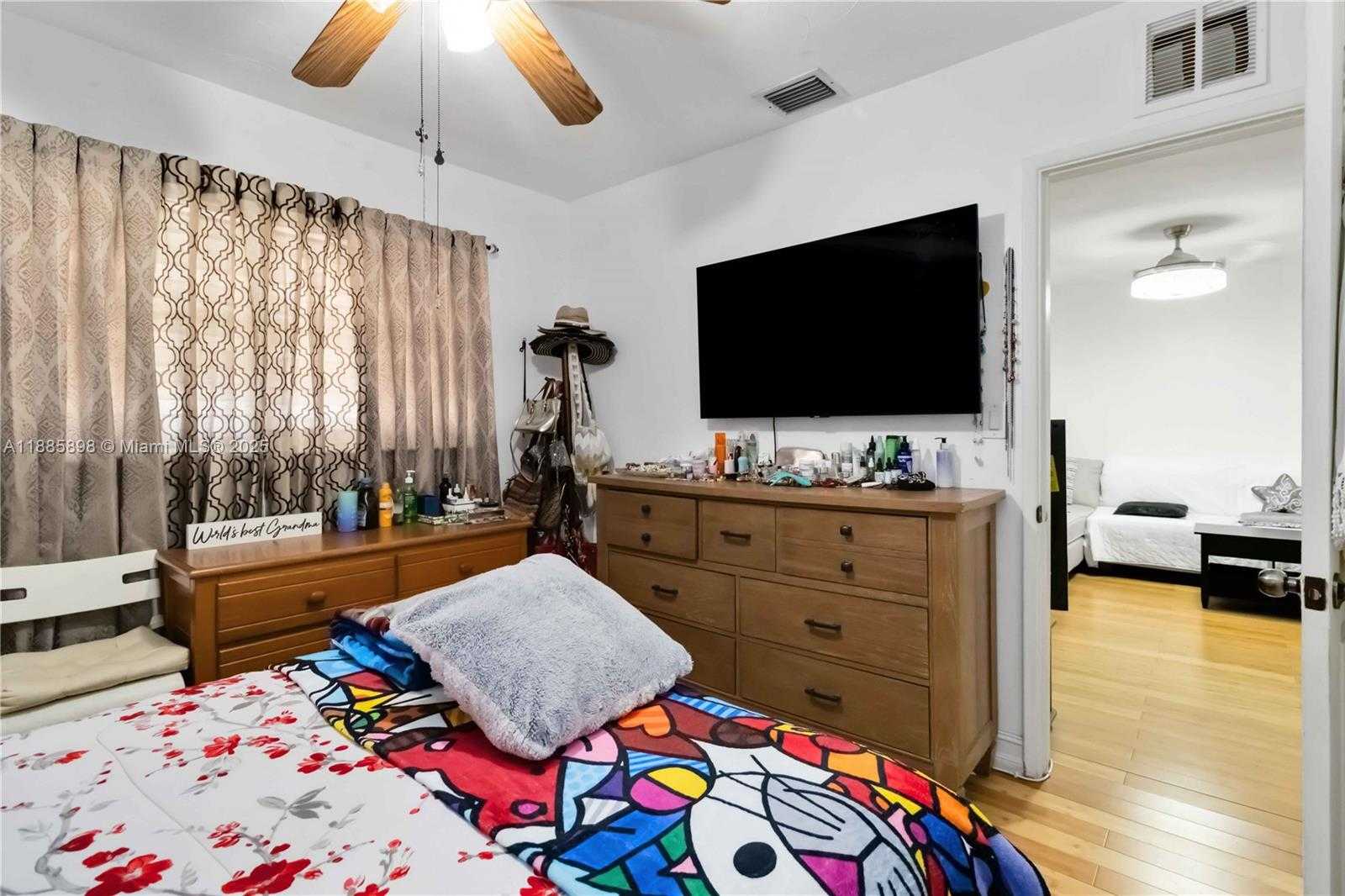 Small Image of 6515 SOUTH WEST 19TH ST, Miramar Number 14