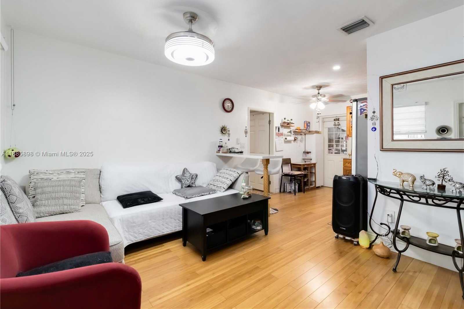 Small Image of 6515 SOUTH WEST 19TH ST, Miramar Number 5
