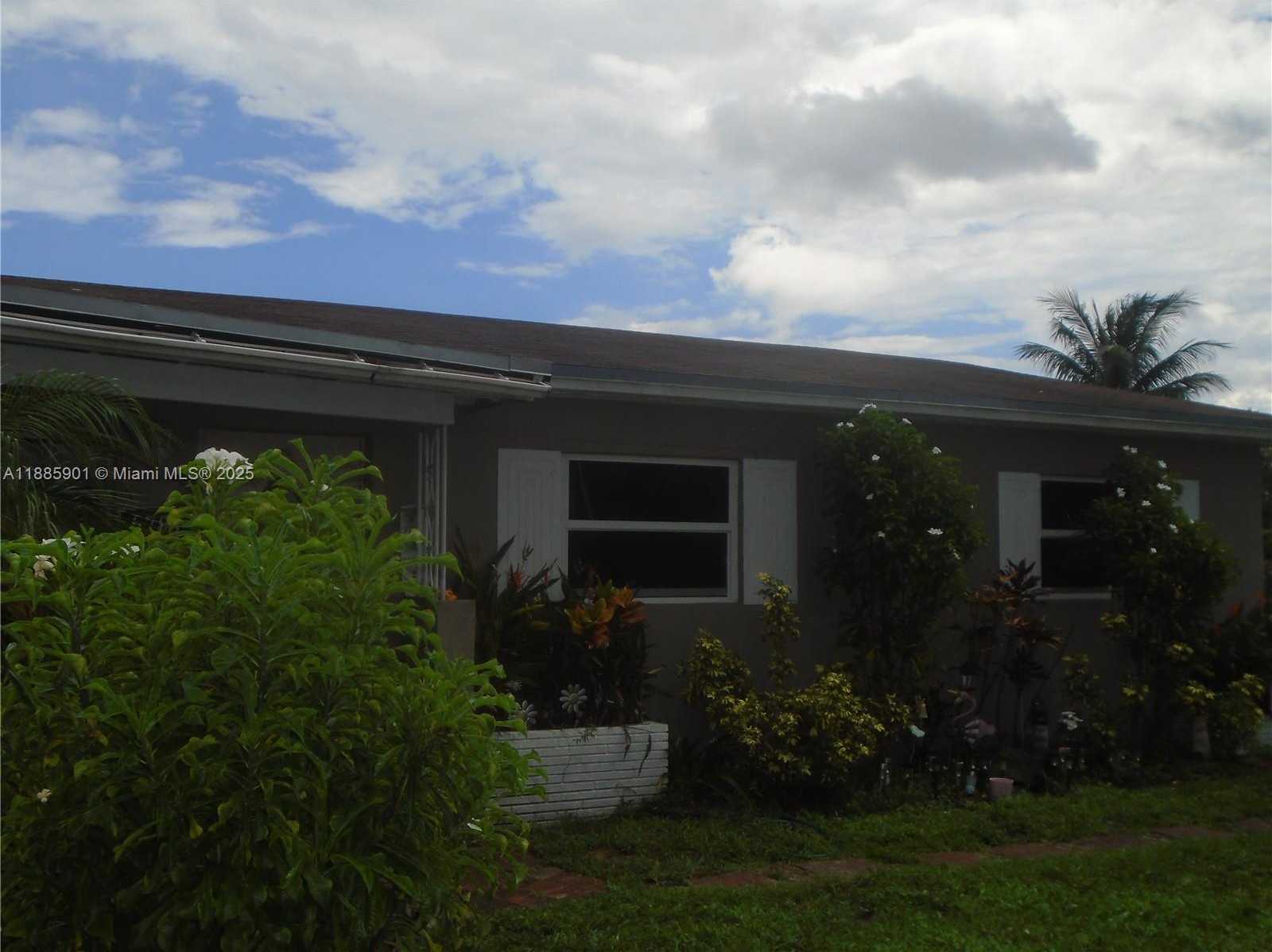 Small Image of 6791 HOPE ST, Hollywood Number 13