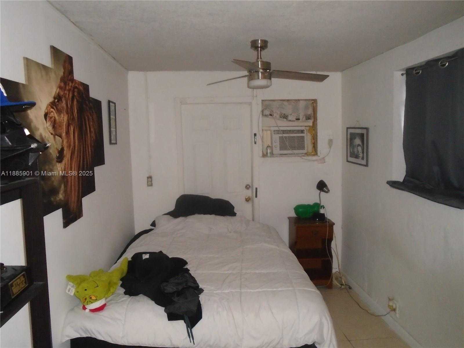 Small Image of 6791 HOPE ST, Hollywood Number 24