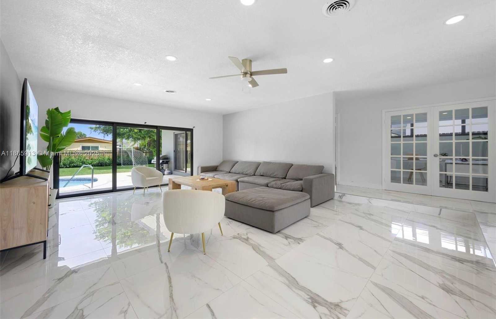Small Image of 1951 NORTH EAST 187TH DR, North Miami Beach Number 6