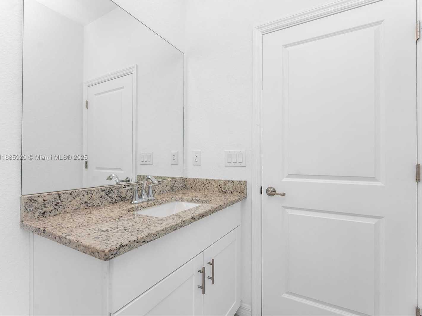 Small Image of 16851 CAYO KEY DR, Port Charlotte Number 16