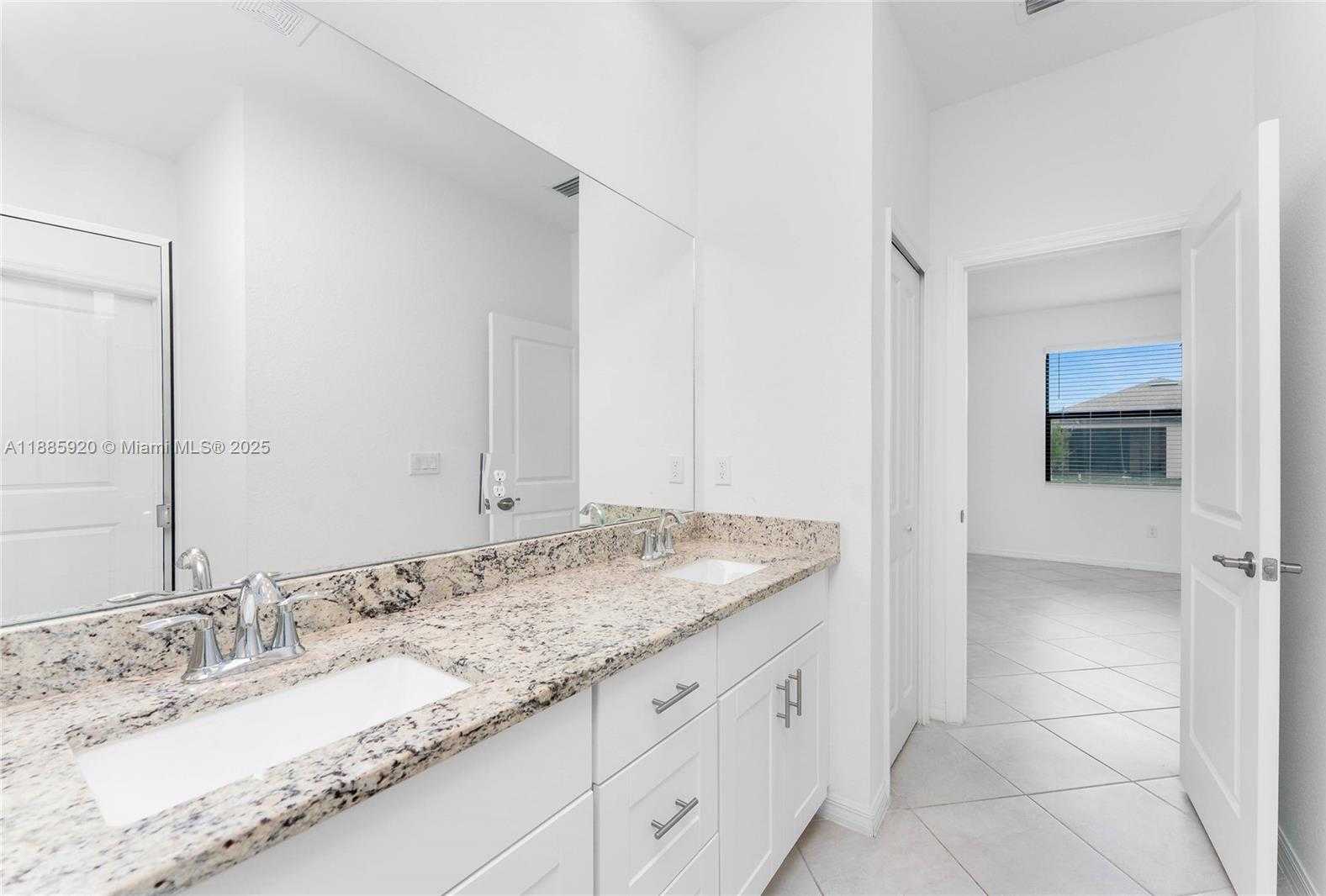 Small Image of 16851 CAYO KEY DR, Port Charlotte Number 19