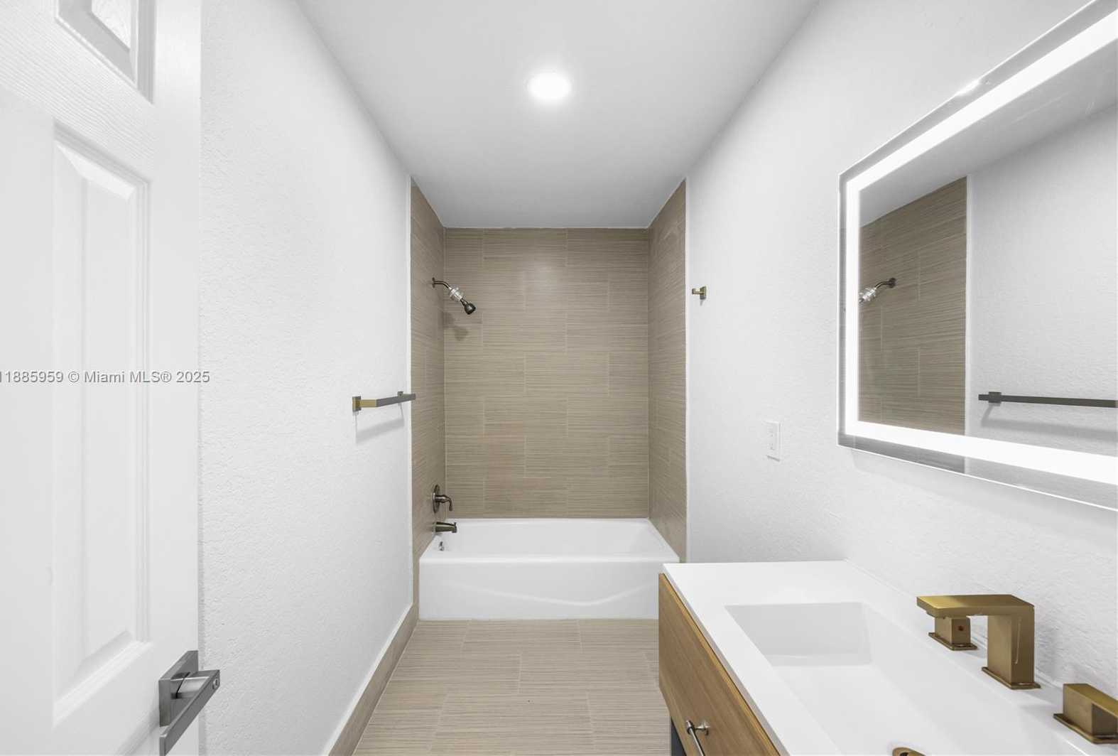 Small Image of 8250 NORTH WEST 46TH ST, Lauderhill Number 13