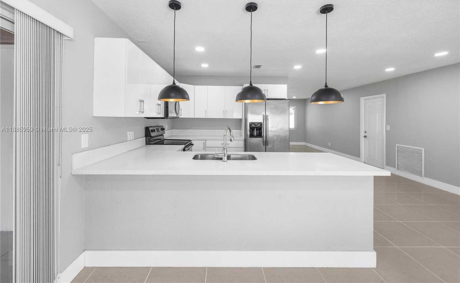 Small Image of 8250 NORTH WEST 46TH ST, Lauderhill Number 26