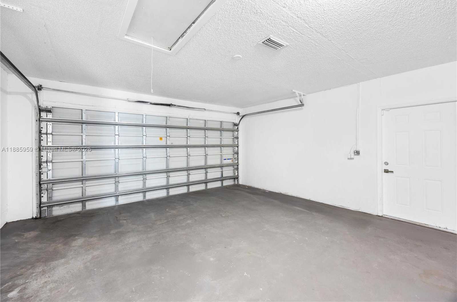 Small Image of 8250 NORTH WEST 46TH ST, Lauderhill Number 5