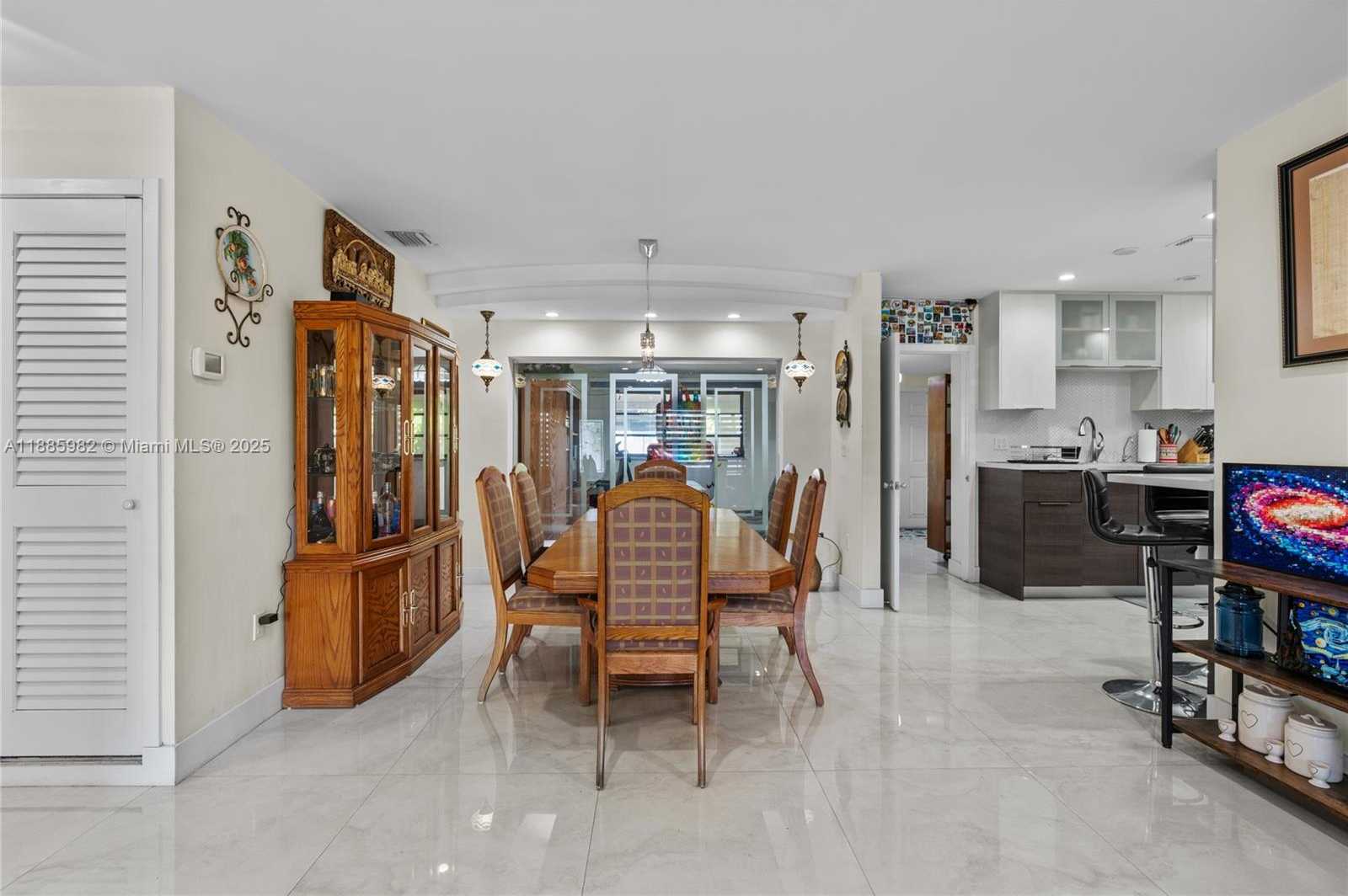 Small Image of 5430 WEST 14TH AVE, Hialeah Number 10