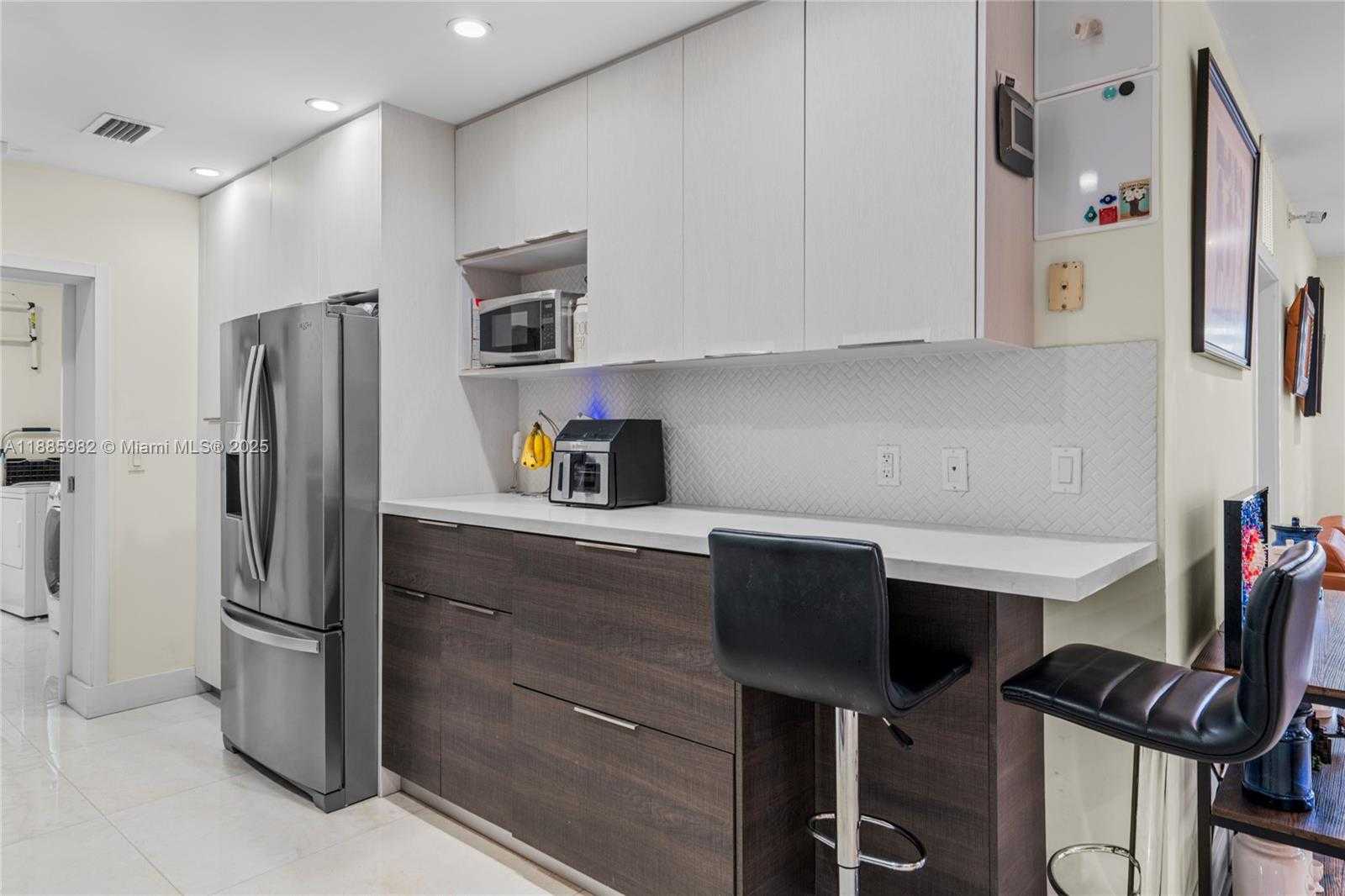 Small Image of 5430 WEST 14TH AVE, Hialeah Number 13