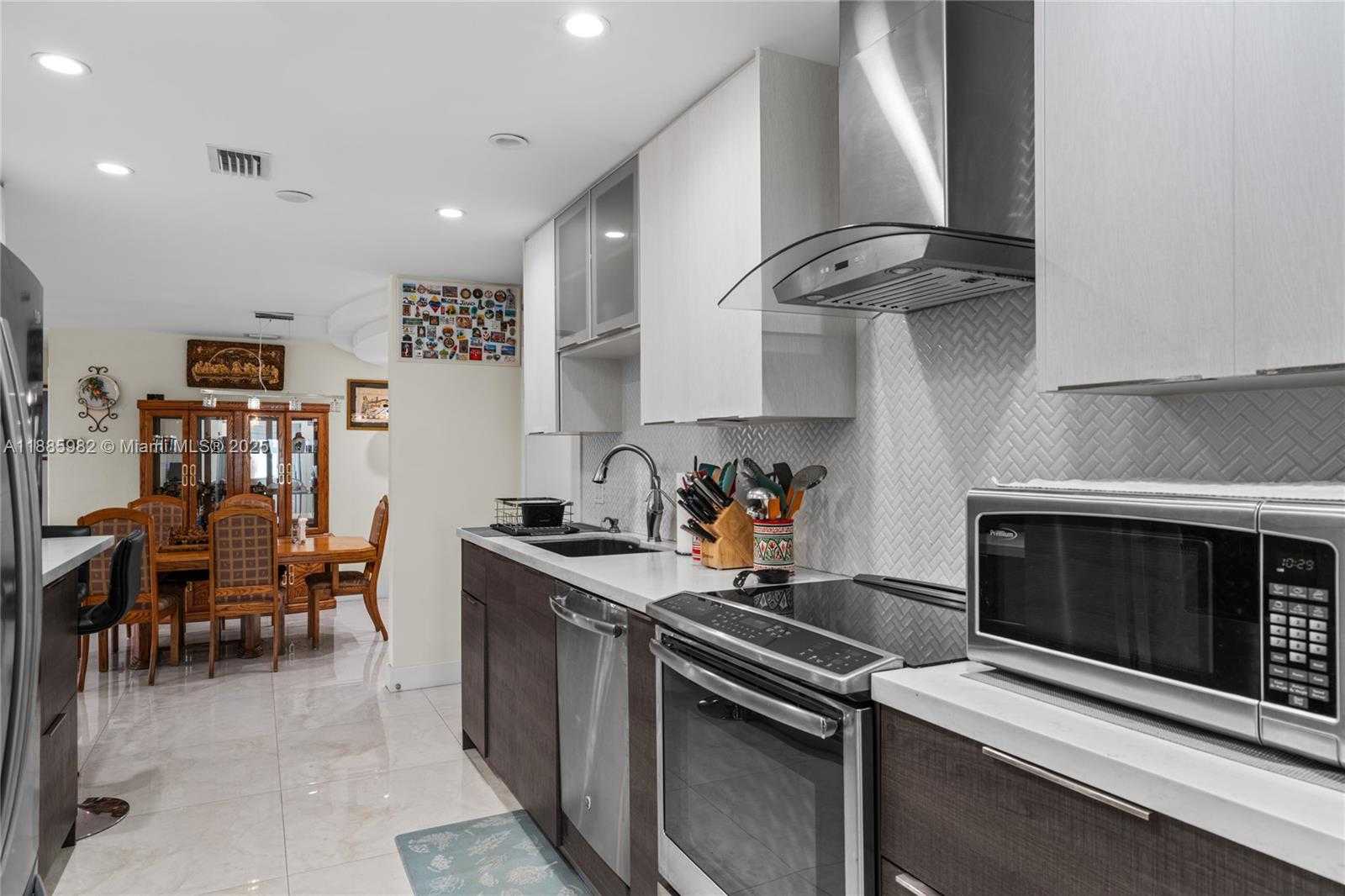 Small Image of 5430 WEST 14TH AVE, Hialeah Number 16