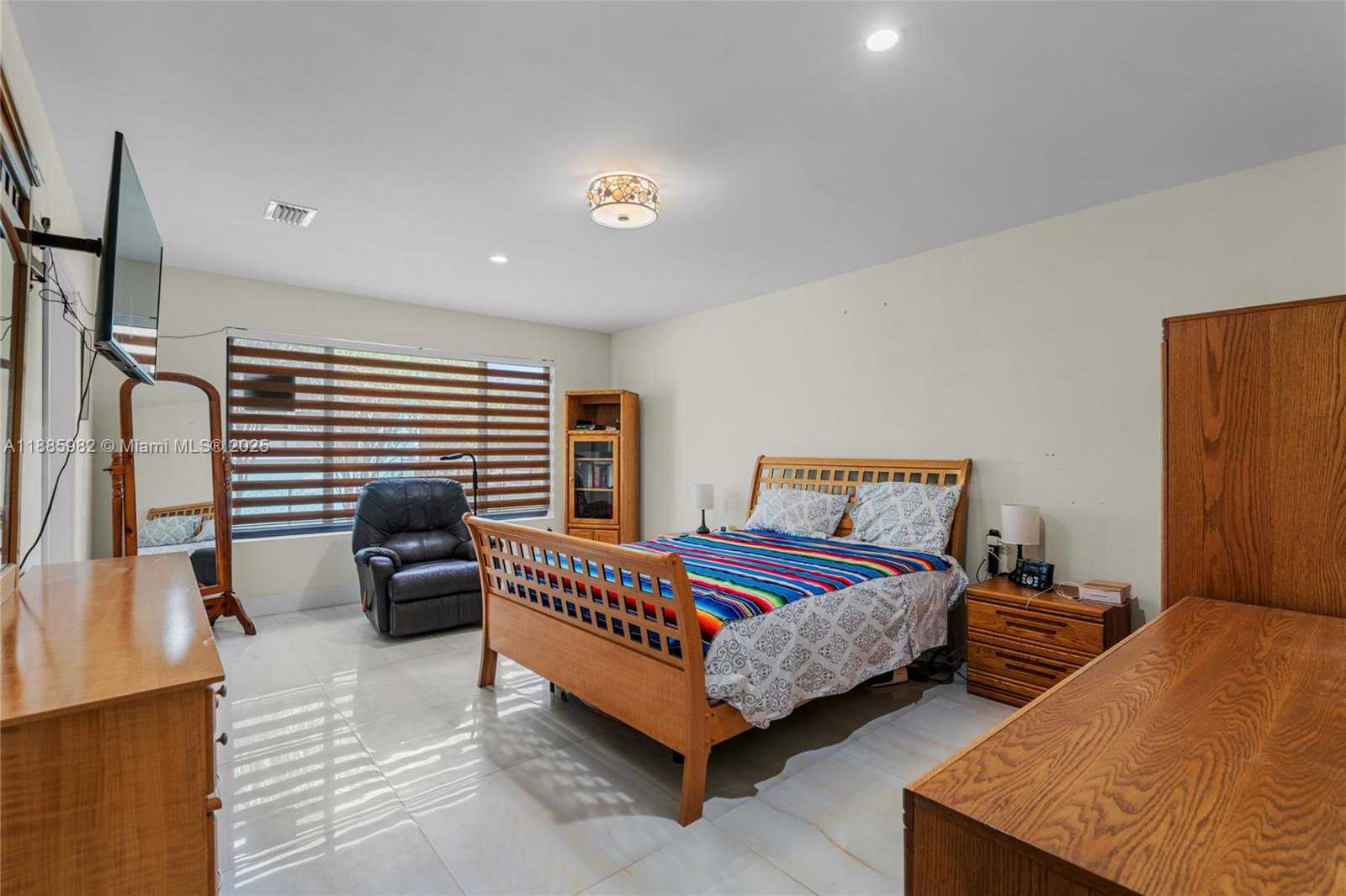 Small Image of 5430 WEST 14TH AVE, Hialeah Number 18