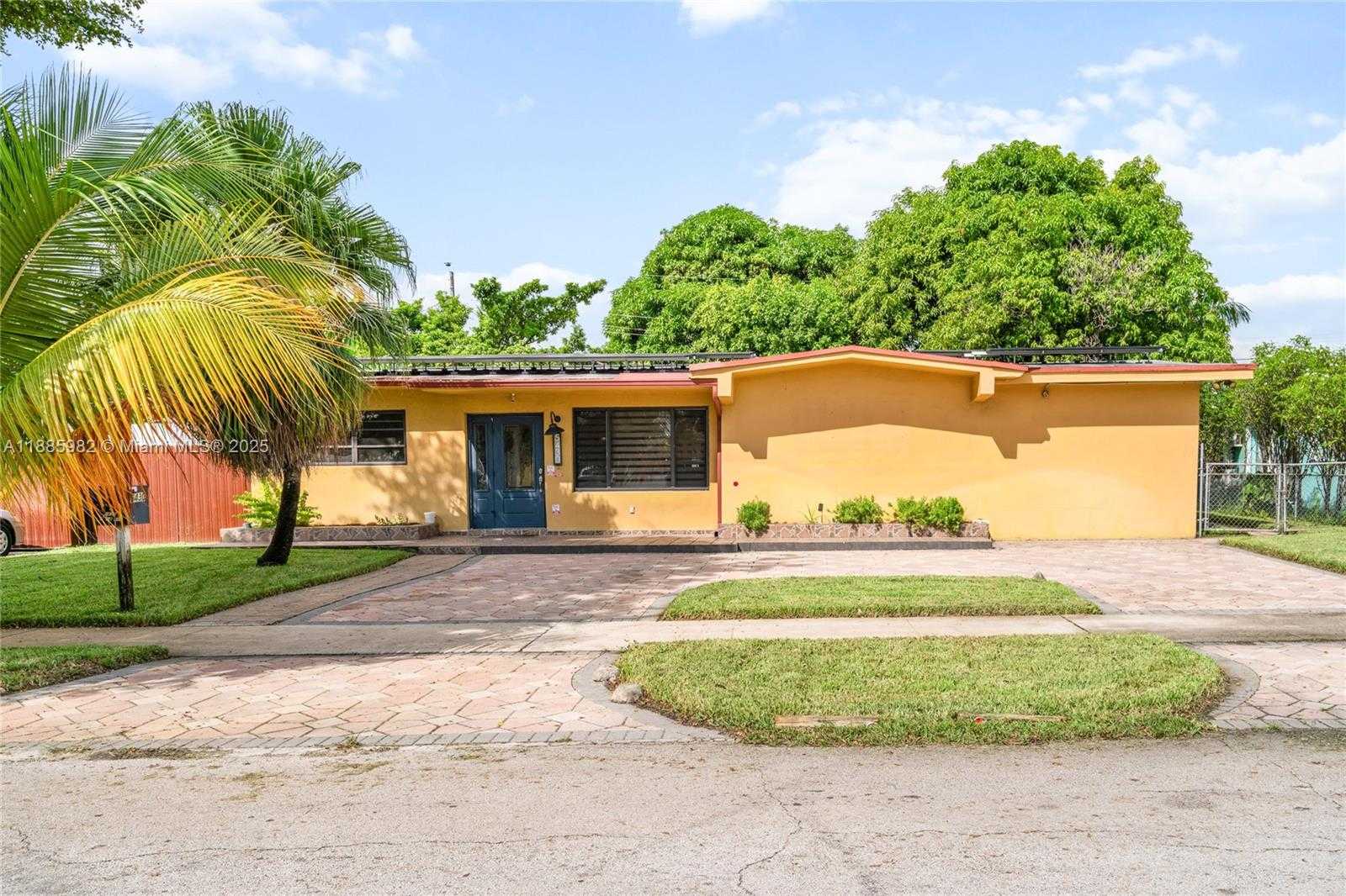 Small Image of 5430 WEST 14TH AVE, Hialeah Number 2